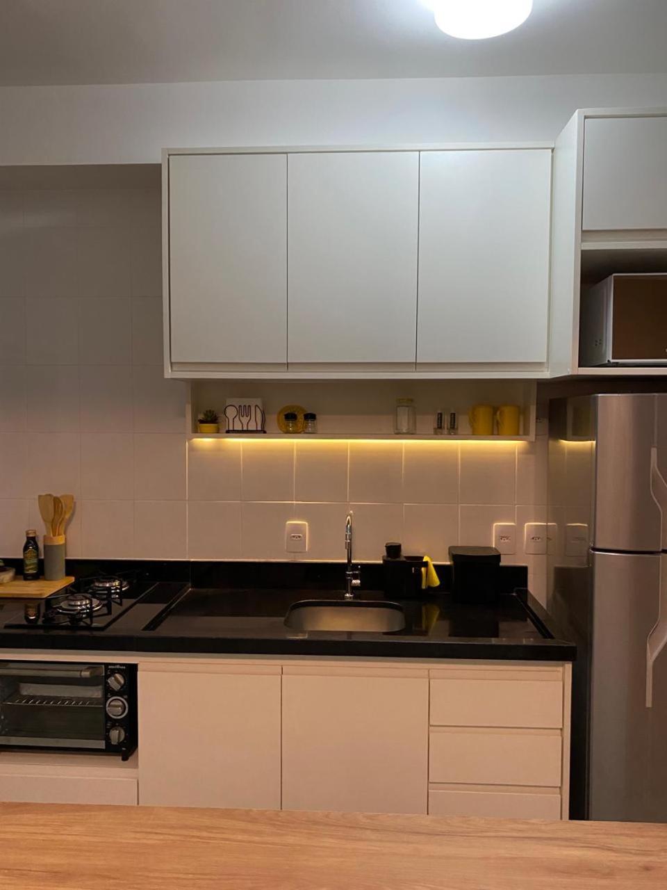 Apartamento Apto Proximo Av Paulista, Garagem, 350 Mts Da Estacao Mackenzie, 200 Mts Shopping Frei Caneca *