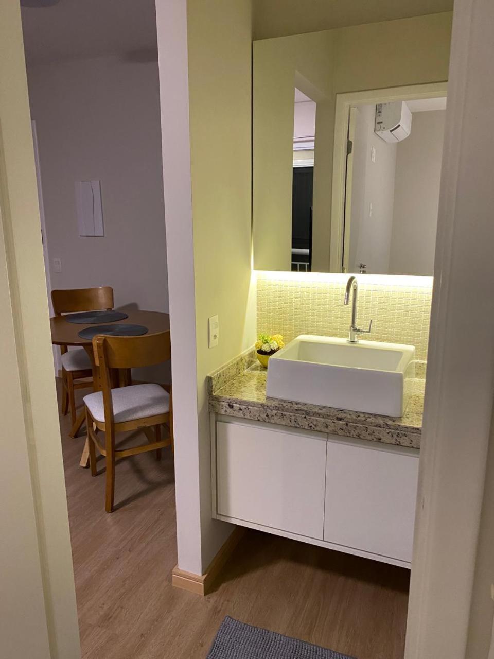 Apto Proximo Av Paulista, Garagem, 350 Mts Da Estacao Mackenzie, 200 Mts Shopping Frei Caneca Apartamento *